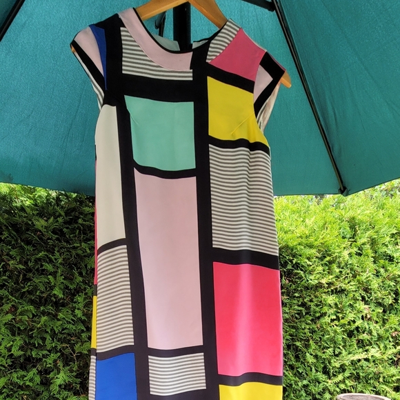 Fun out and about dress - Picture 8 of 8